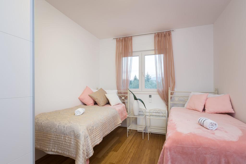 The Adriatic Pearl Split Apartment Podstrana Exterior foto